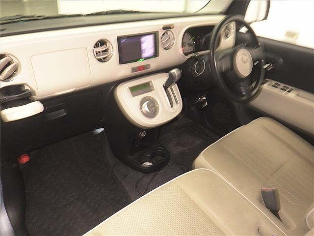 DAIHATSU MIRA 2010
