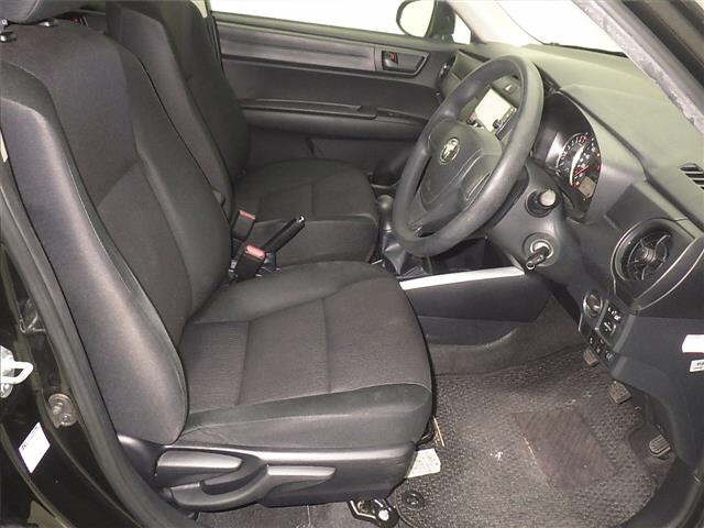 TOYOTA COROLLA FIELDER 2016