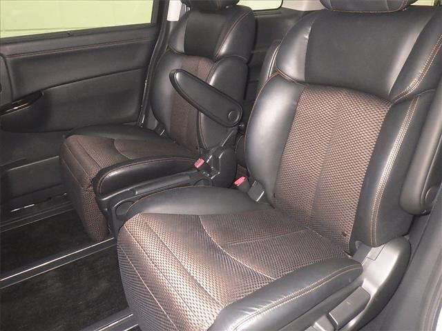 NISSAN ELGRAND 2012
