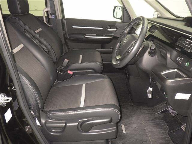 HONDA STEP WAGON 2019