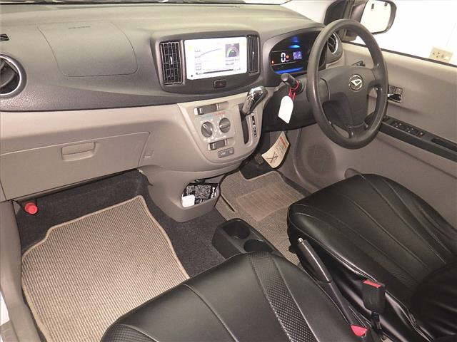 DAIHATSU MIRA E S 2011