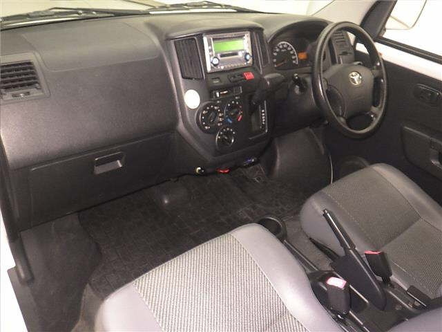 TOYOTA TOWN ACE VAN 2012