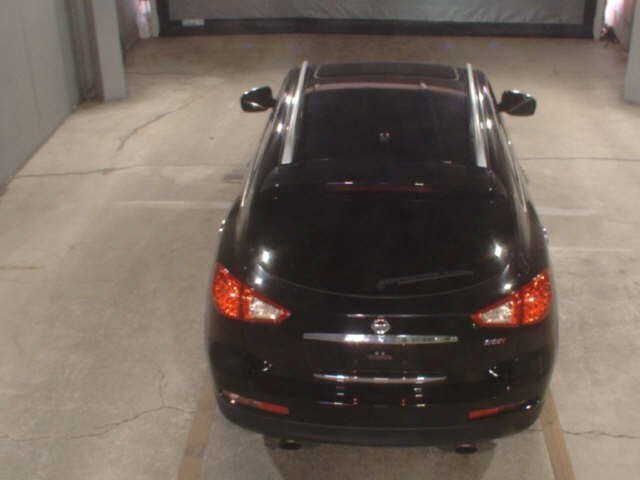 NISSAN SKYLINE CROSSOVER 2013