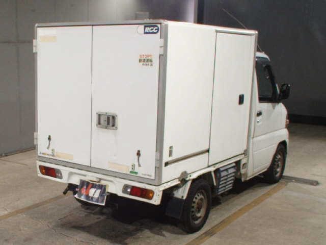 MITSUBISHI MINICAB TRUCK 2009