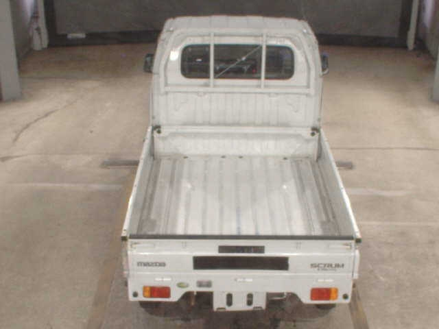 MAZDA SCRUM TRUCK 2009
