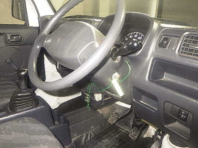 MAZDA SCRUM TRUCK 2009