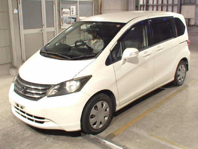 HONDA FREED 2008
