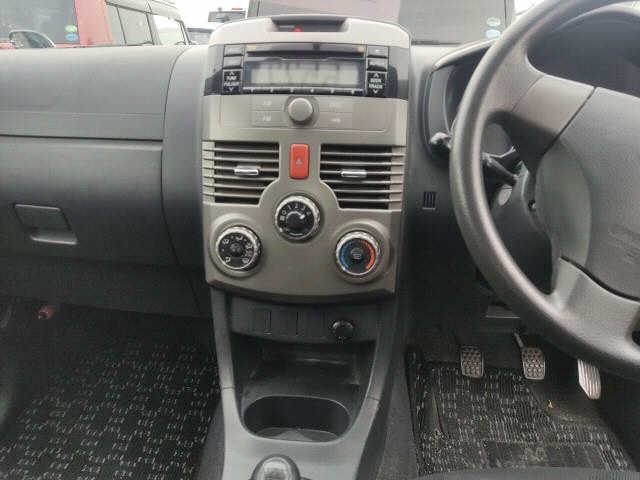 DAIHATSU BEGO 2010