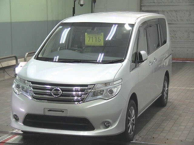 NISSAN SERENA 2014
