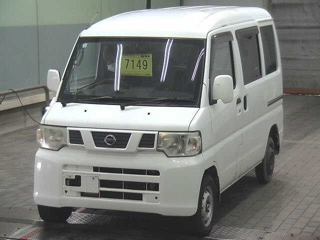 NISSAN CLIPPER VAN 2013
