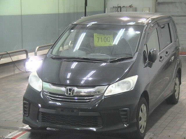 HONDA FREED 2016