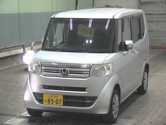 HONDA N BOX 2016