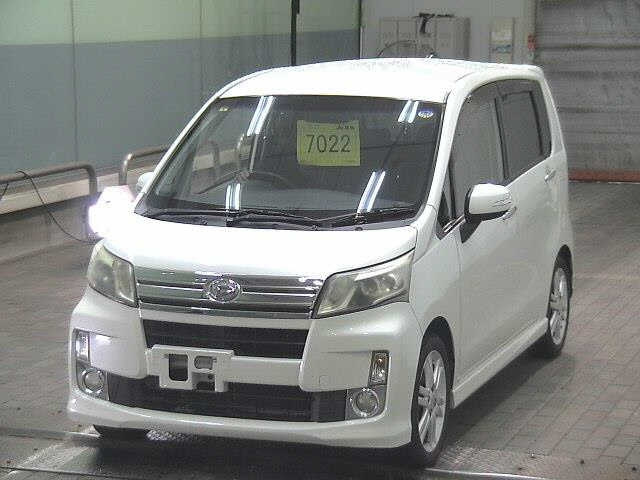 DAIHATSU MOVE 2013