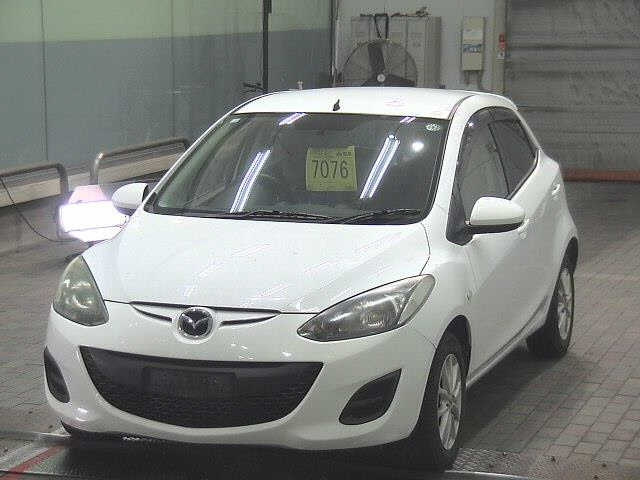 MAZDA DEMIO 2012