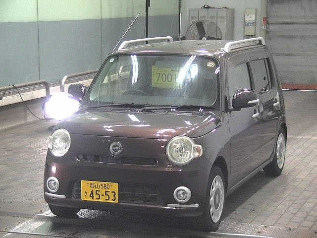 DAIHATSU MIRA 2010