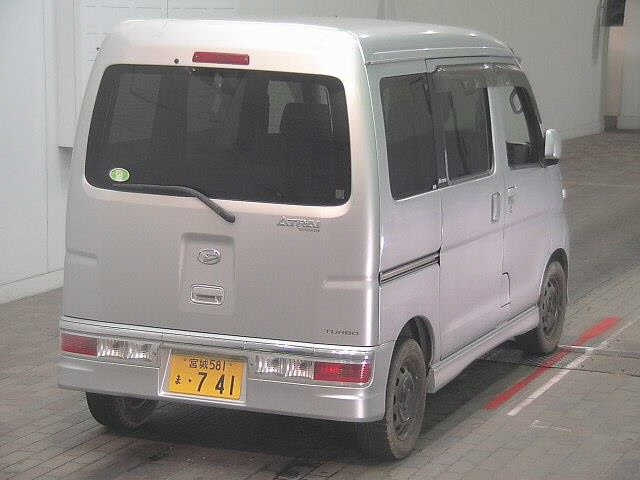 DAIHATSU ATRAI WAGON 2011