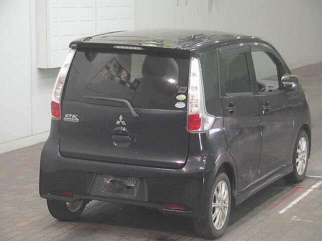 MITSUBISHI EK CUSTOM 2014