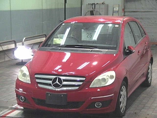 MERCEDES BENZ B CLASS 2010