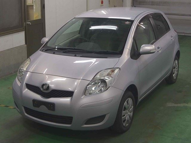 TOYOTA VITZ 2008