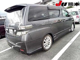 TOYOTA VELLFIRE 2009