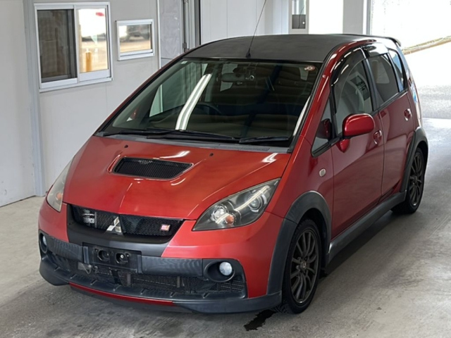 MITSUBISHI COLT 2010