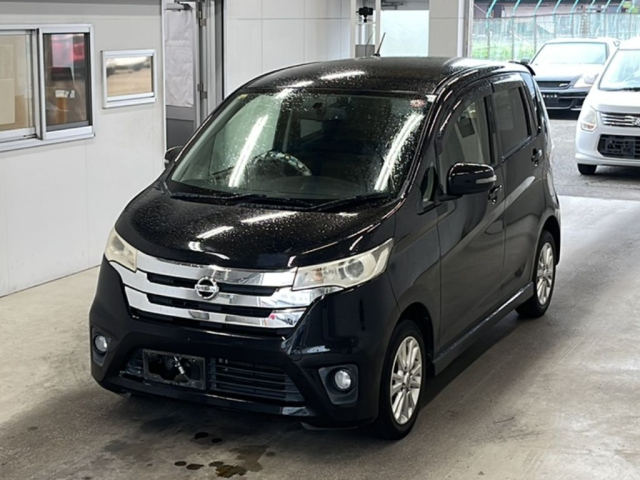 NISSAN DAYZ 2014