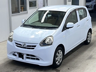 DAIHATSU MIRA E S 2012