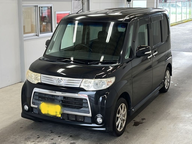 DAIHATSU TANTO 2010