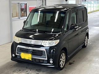 DAIHATSU TANTO 2010