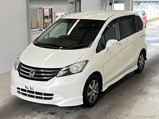 HONDA FREED 2010