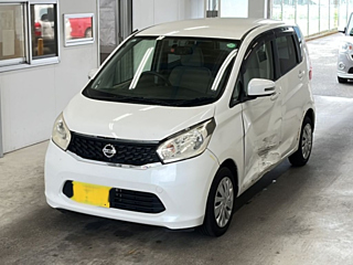 NISSAN DAYZ 2013