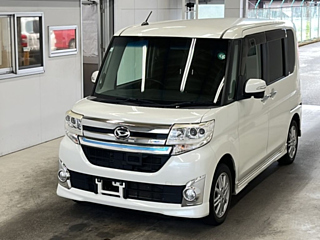 DAIHATSU TANTO 2015
