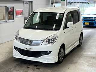 SUZUKI SOLIO 2012