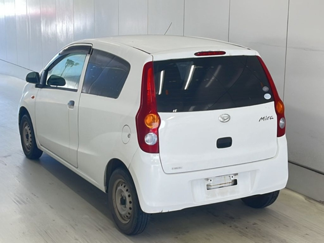 DAIHATSU MIRA 2011