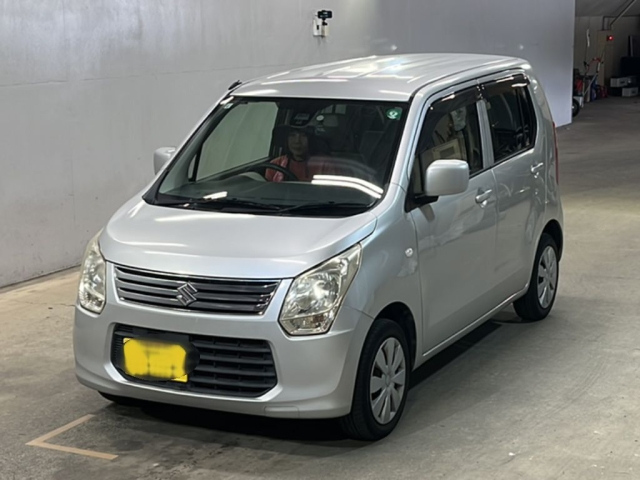 SUZUKI WAGON R 2013