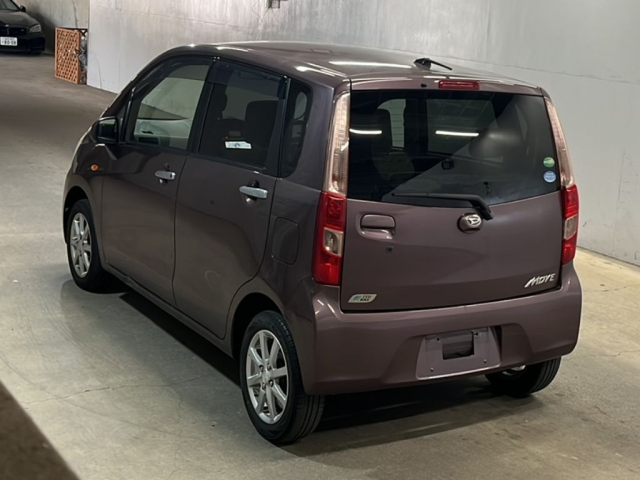 DAIHATSU MOVE 2012