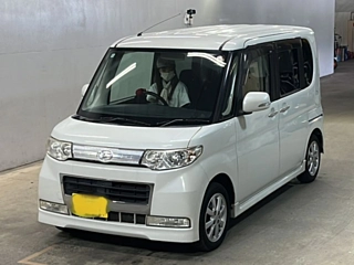 DAIHATSU TANTO 2009