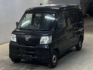 TOYOTA PIXIS VAN 2013
