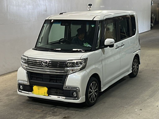 DAIHATSU TANTO 2017