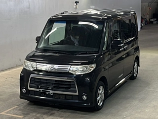 DAIHATSU TANTO 2013