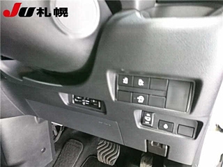 NISSAN ROOX 2023
