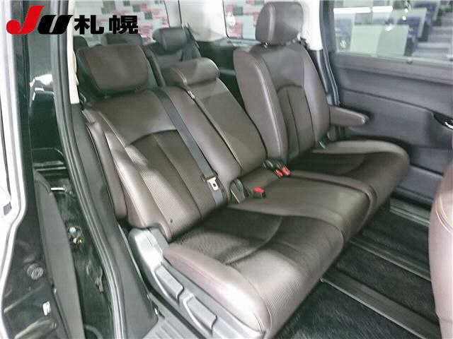 NISSAN ELGRAND 2023