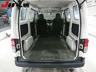 NISSAN NV200 2018