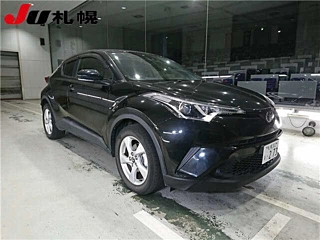 TOYOTA C-HR 2017