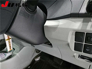 TOYOTA PRIUS 2010
