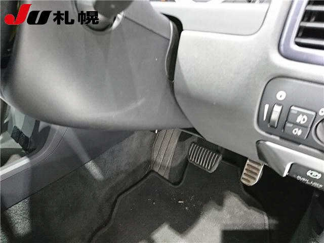 VOLVO XC70 2012