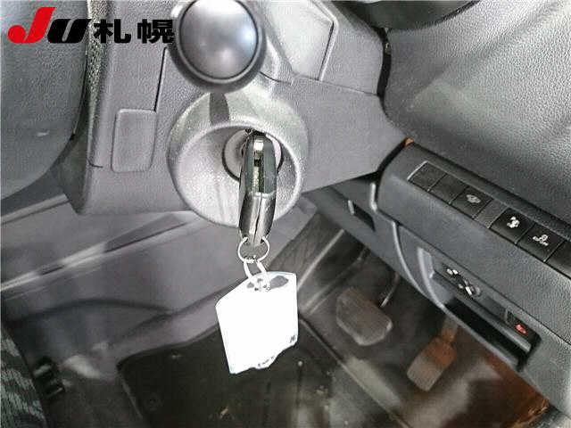 PEUGEOT 3008 2011