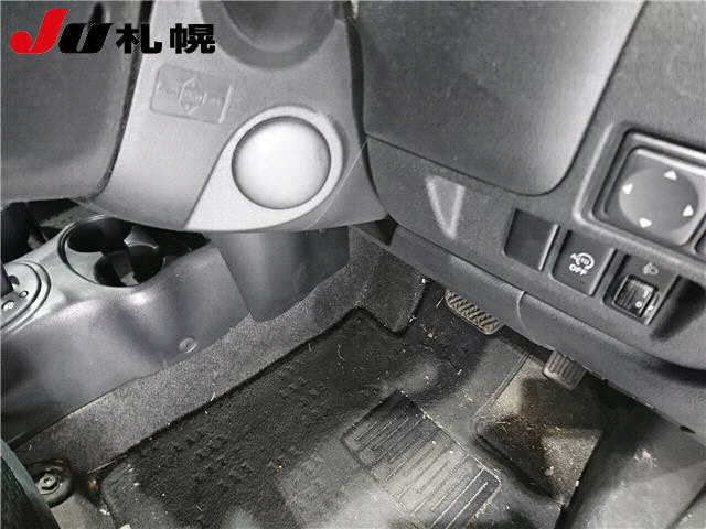 NISSAN MARCH 2010