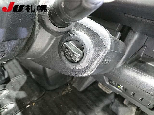 NISSAN SERENA 2009