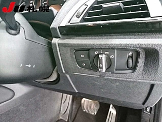 BMW 1 SERIES 2012